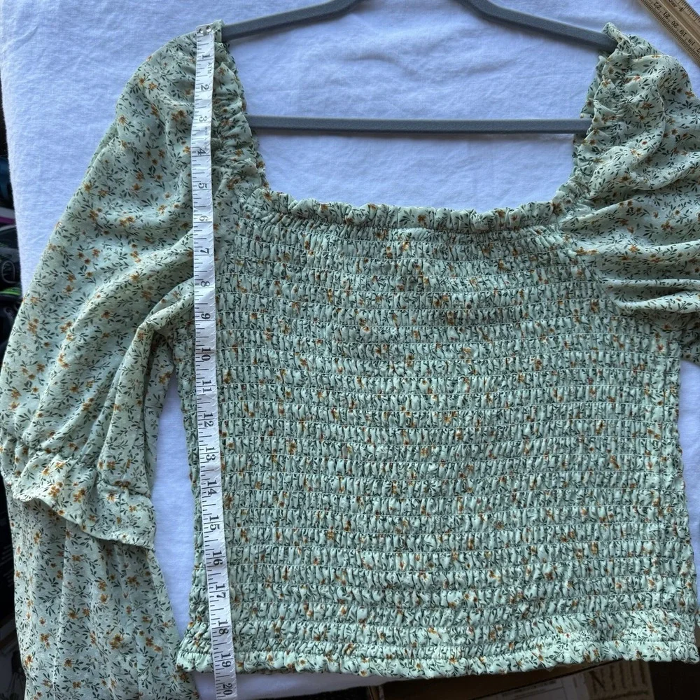 Wild Fable Floral Smocked Top Womens XXL Sage Green Excellent Puff Sleeve Boho